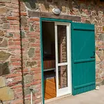 Country house Living Farmakas