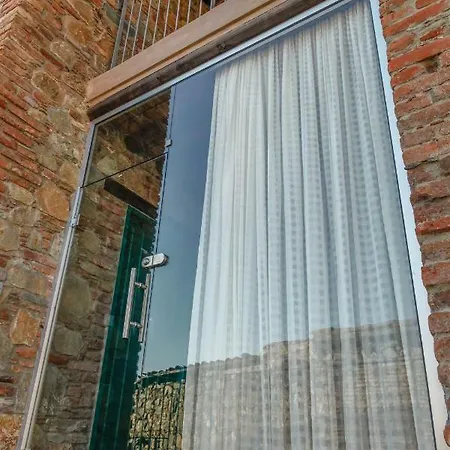 Living منزل ريفي *