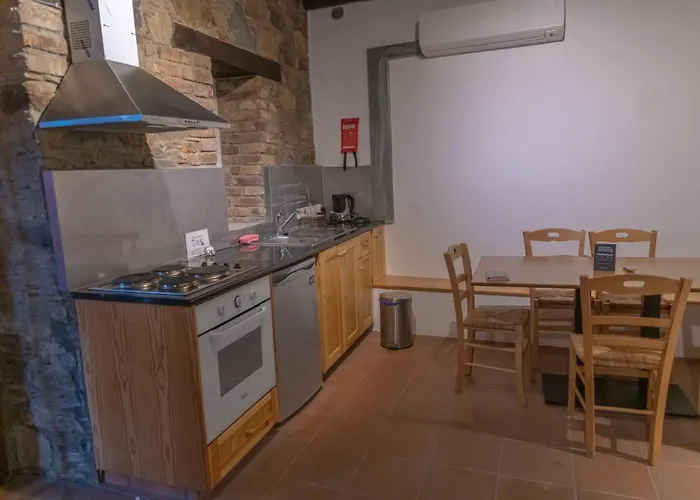 Lantställe Living Farmakas